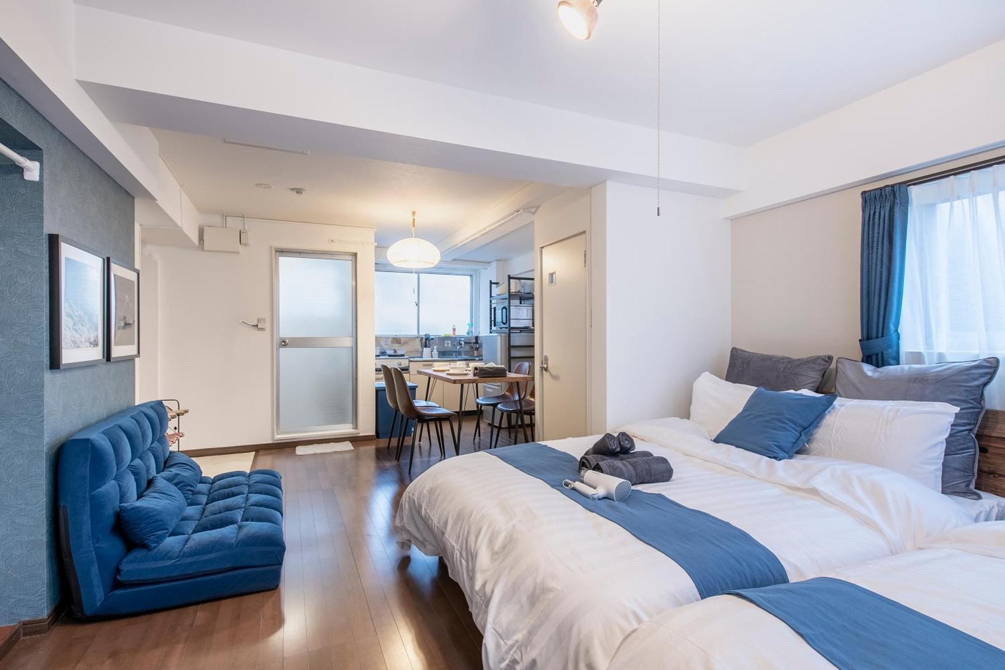 Apartment Panda House *